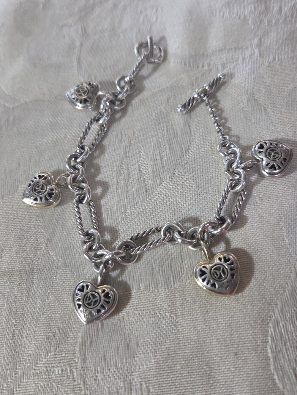 David Yurman 5 Heart Charm Bracelet with Toggle Closure, SS & 18k - Picture 8 of 16